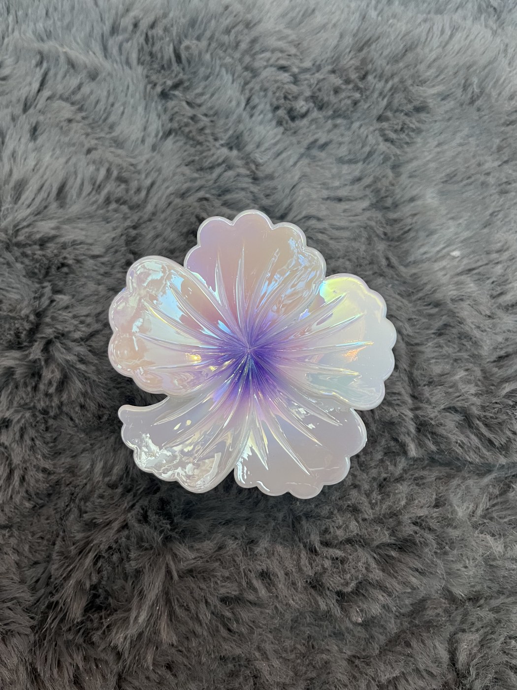 Iridescent blossom claw clip with purple center