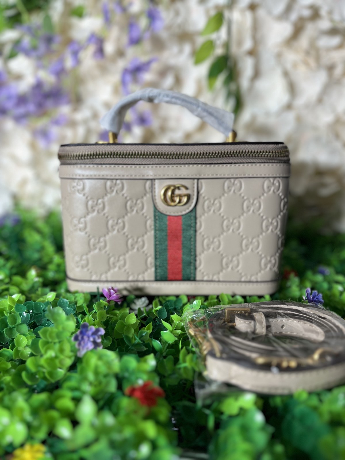 Beige Web Stripe Vanity Case